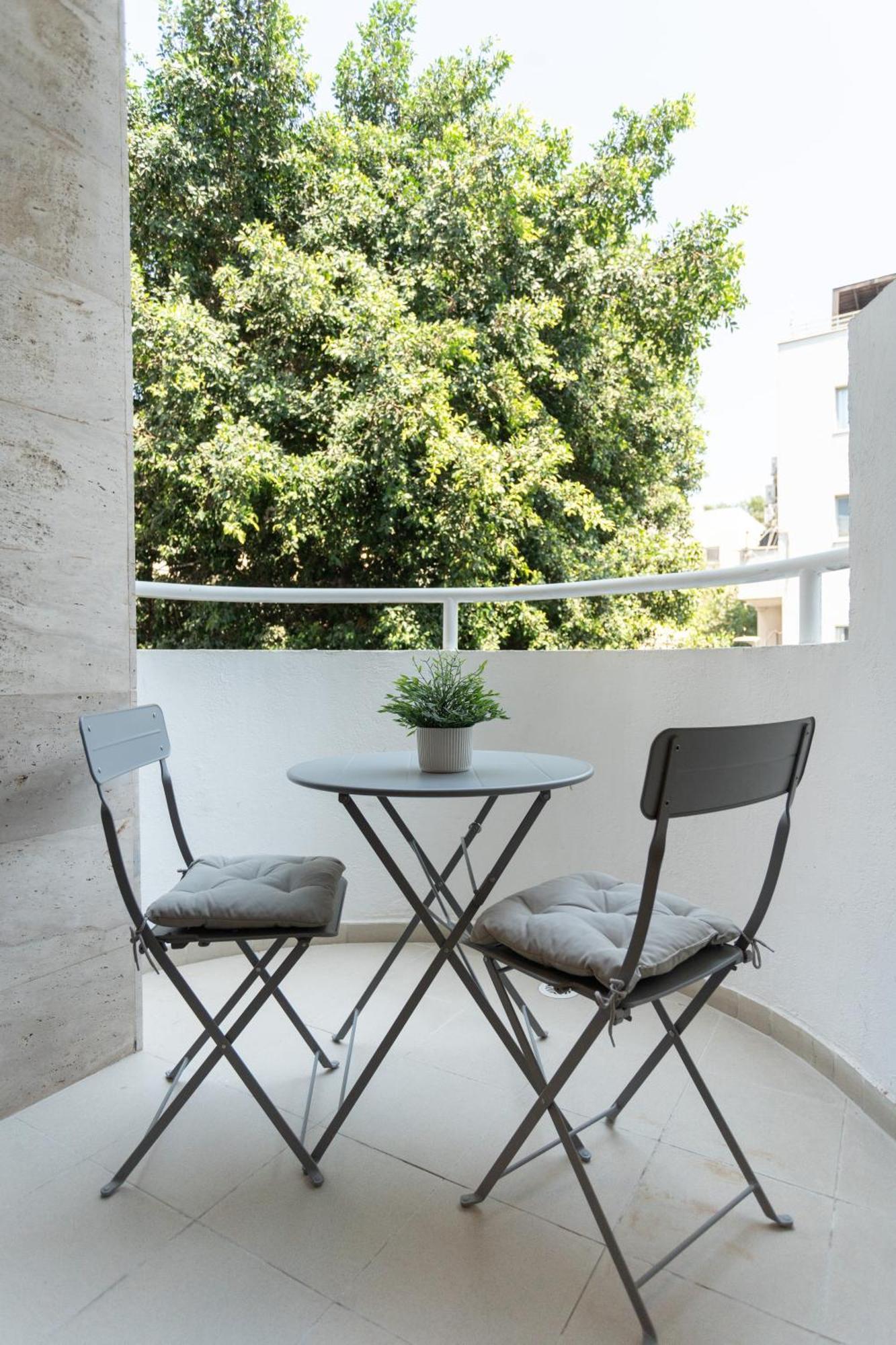 Eliezer Ben Yehuda Residence With Shelter Tel Aviv Esterno foto